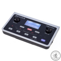 Процессор гитарный MOOER PE100
