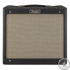 Комбопідсилювач FENDER BLUES JUNIOR IV Комбопідсилювач FENDER BLUES JUNIOR IV