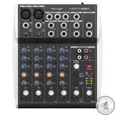 Мікшерний пульт Behringer XENYX 802S