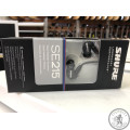 Shure SE215K високоякісні звукоізолюючі міні навушники, колір: чорний