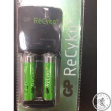 Зарядное устройство GP ReCyko Зарядное устройство GP ReCyko