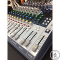 Мікшерний пульт SOUNDCRAFT Signature 12 