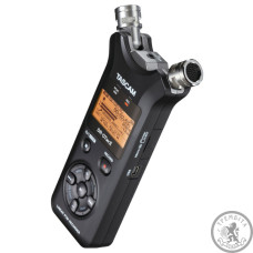 Портативний 2 трековий рекордер TASCAM DR07MKII 